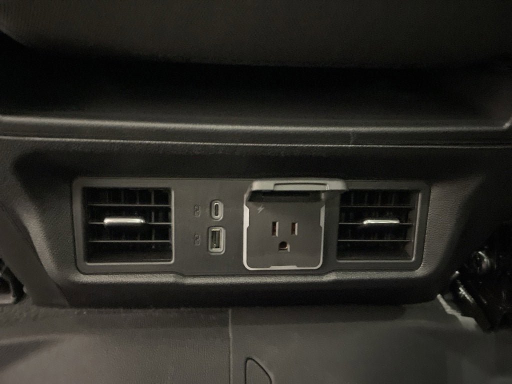 2026 Chevrolet Silverado 1500 RST Crew Cab Short Box 4WD