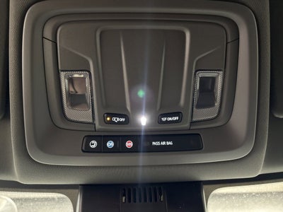 2026 Chevrolet Silverado 1500 RST Crew Cab Short Box 4WD