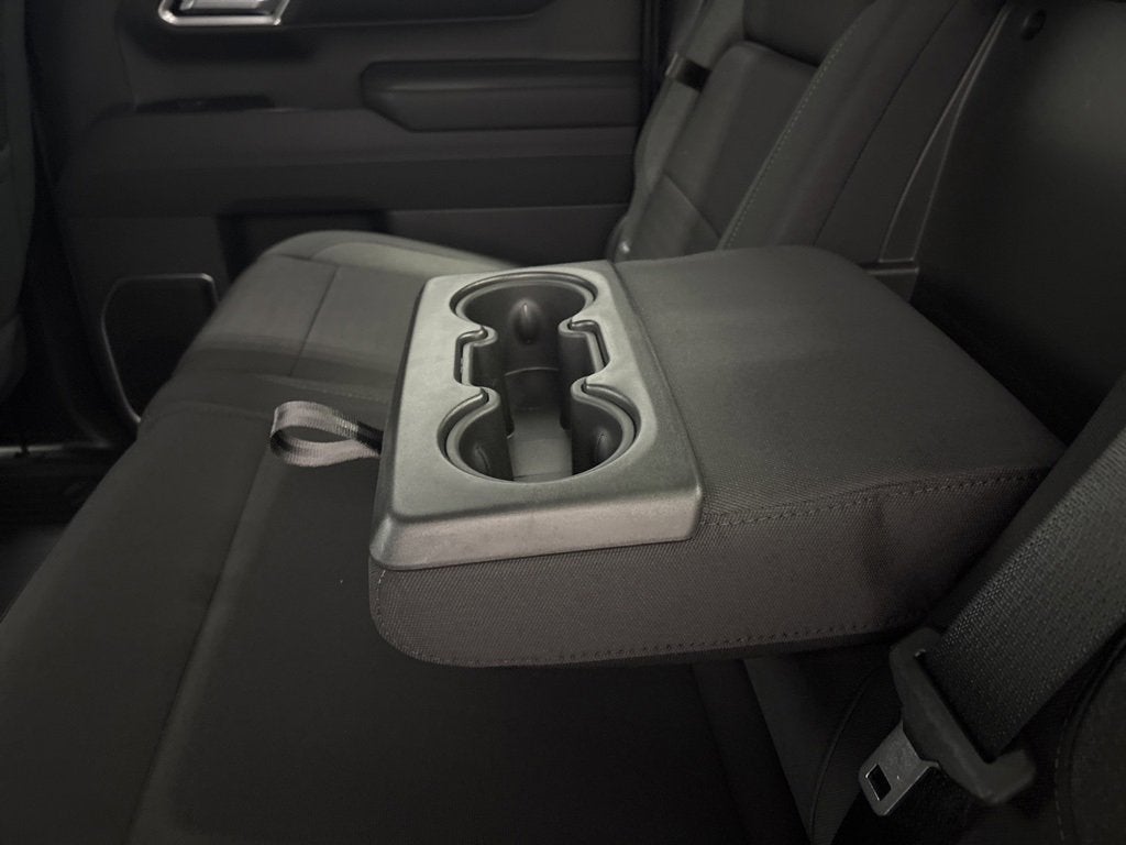 2026 Chevrolet Silverado 1500 RST Crew Cab Short Box 4WD