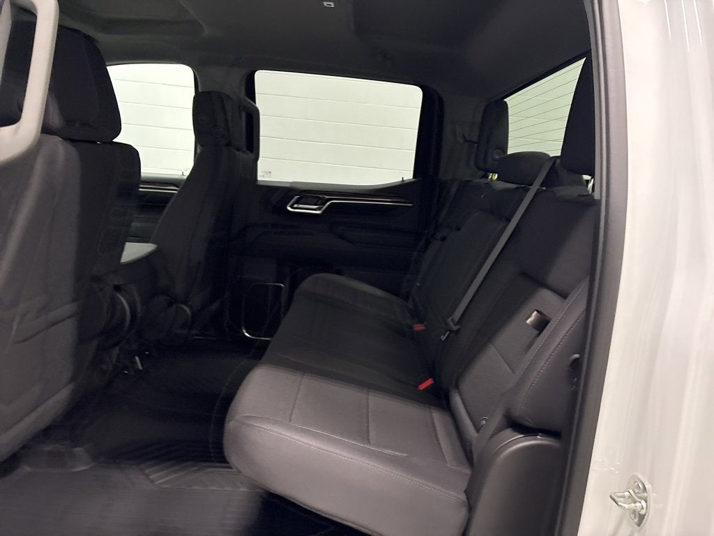 2026 Chevrolet Silverado 1500 RST Crew Cab Short Box 4WD