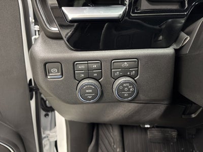 2026 Chevrolet Silverado 1500 RST Crew Cab Short Box 4WD