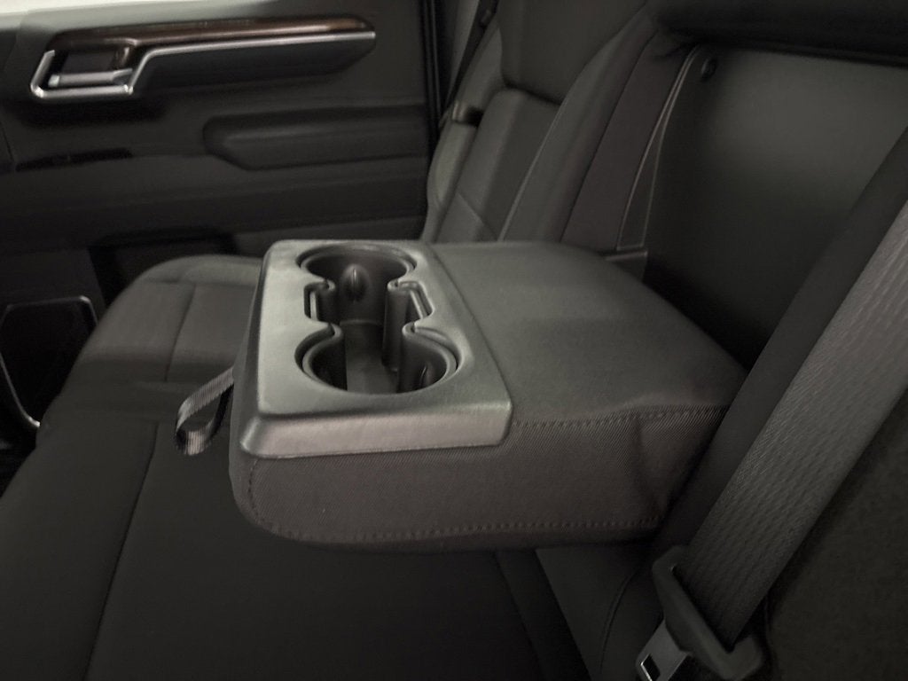 2026 Chevrolet Silverado 1500 RST Crew Cab Short Box 4WD