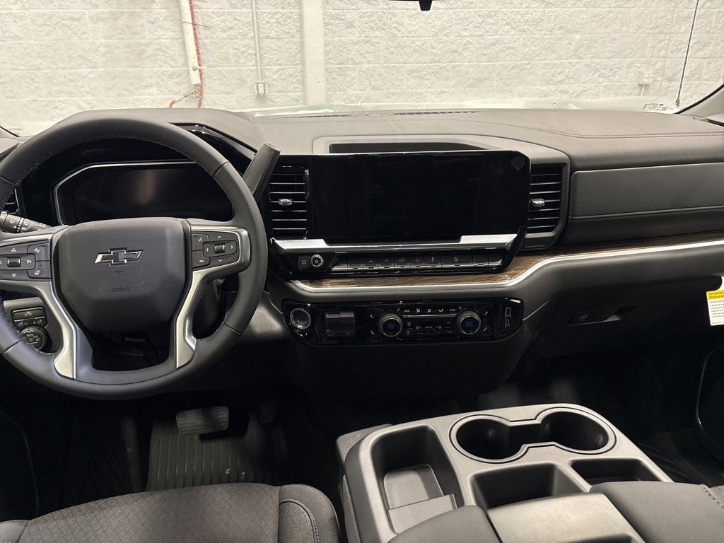 2026 Chevrolet Silverado 1500 RST Crew Cab Short Box 4WD