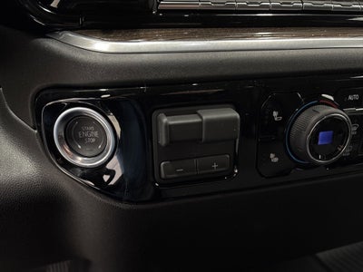 2026 Chevrolet Silverado 1500 RST Crew Cab Short Box 4WD