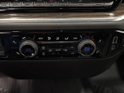 2026 Chevrolet Silverado 1500 RST Crew Cab Short Box 4WD