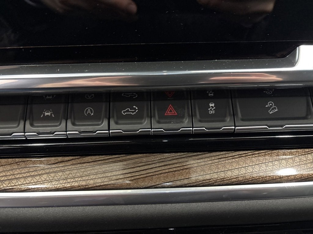 2026 Chevrolet Silverado 1500 RST Crew Cab Short Box 4WD