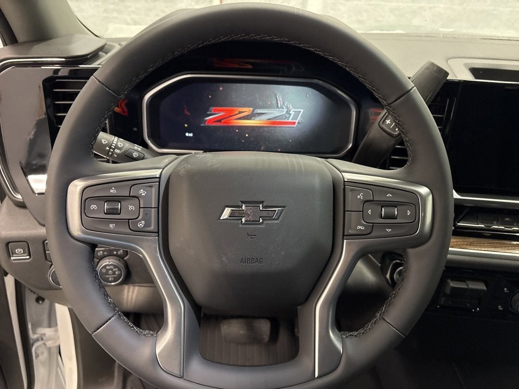 2026 Chevrolet Silverado 1500 RST Crew Cab Short Box 4WD