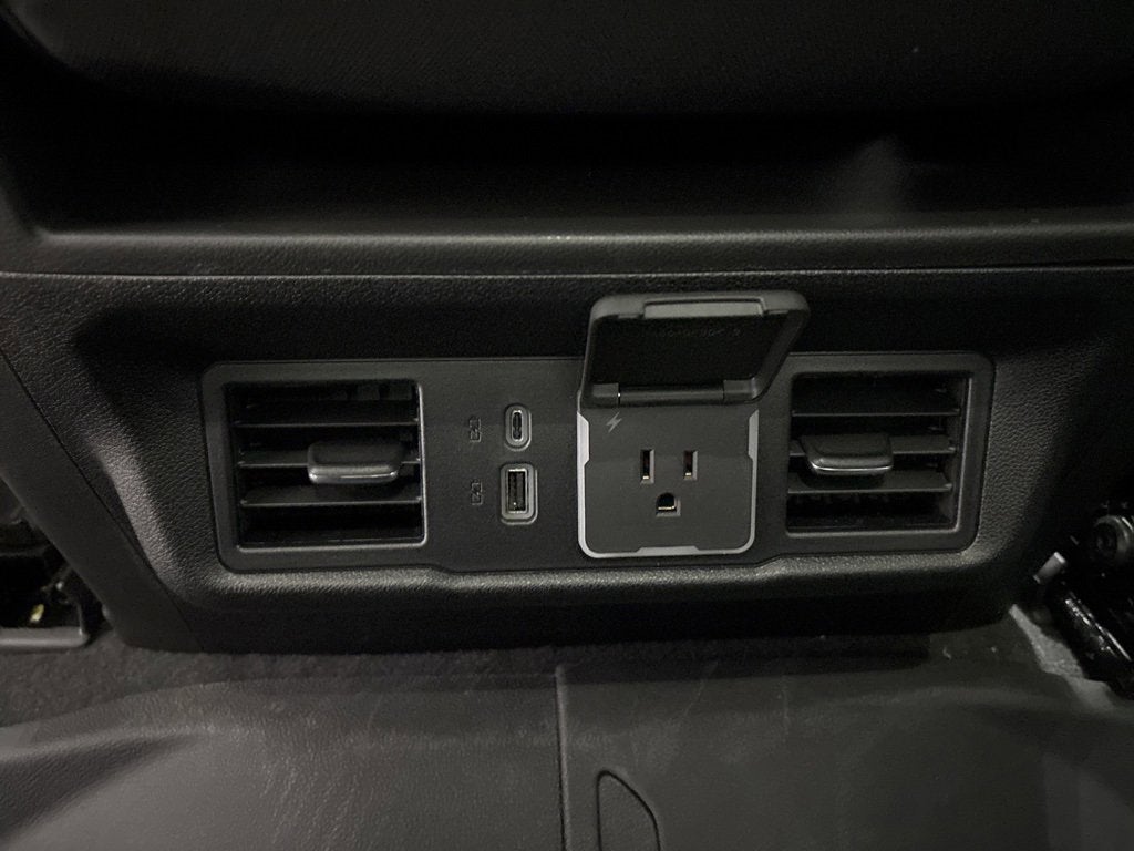 2026 Chevrolet Silverado 1500 RST Crew Cab Short Box 4WD