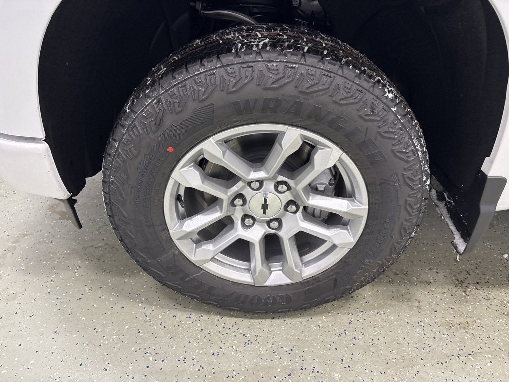 2026 Chevrolet Silverado 1500 RST Crew Cab Short Box 4WD