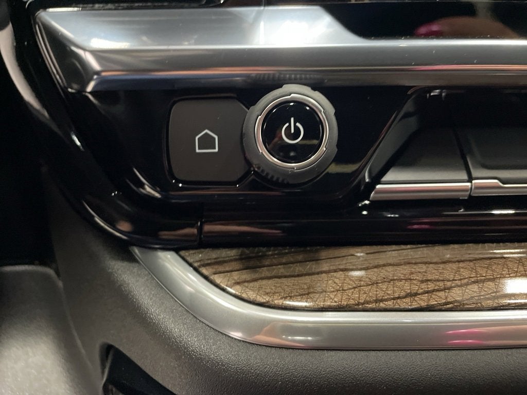 2026 Chevrolet Silverado 1500 RST Crew Cab Short Box 4WD