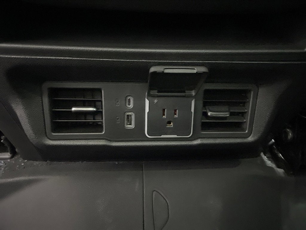 2026 Chevrolet Silverado 1500 RST Crew Cab Short Box 4WD