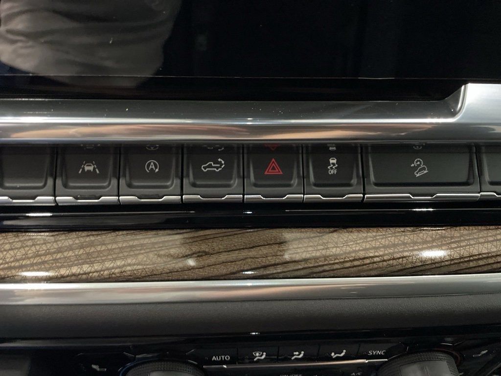 2026 Chevrolet Silverado 1500 RST Crew Cab Short Box 4WD