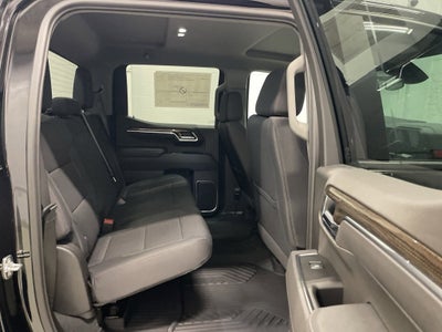 2026 Chevrolet Silverado 1500 RST Crew Cab Short Box 4WD