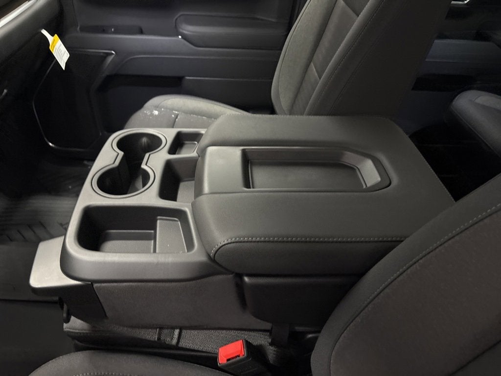 2026 Chevrolet Silverado 1500 RST Crew Cab Short Box 4WD