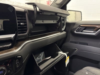 2026 Chevrolet Silverado 1500 RST Crew Cab Short Box 4WD