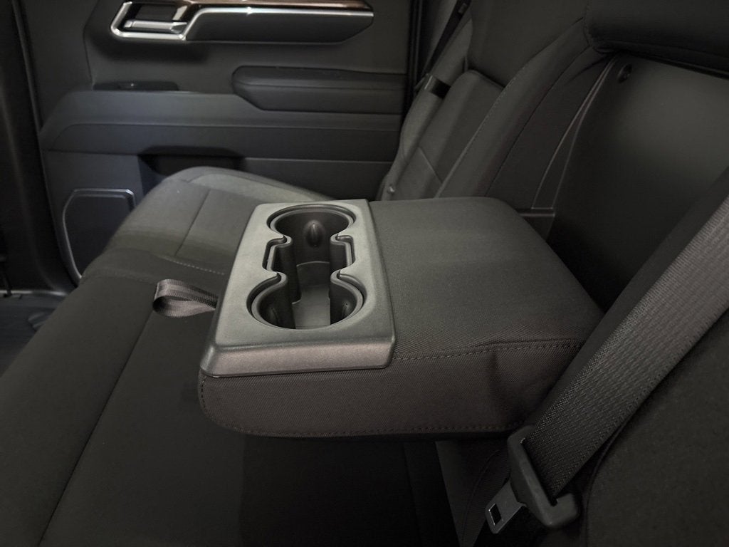 2026 Chevrolet Silverado 1500 RST Crew Cab Short Box 4WD