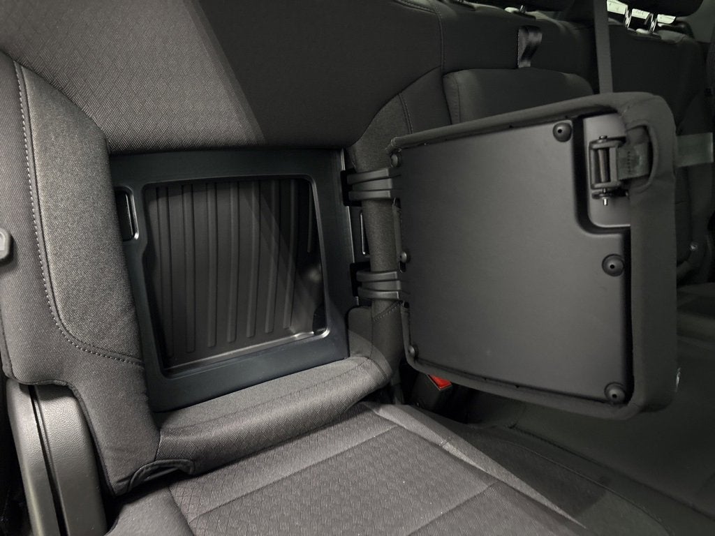 2026 Chevrolet Silverado 1500 RST Crew Cab Short Box 4WD