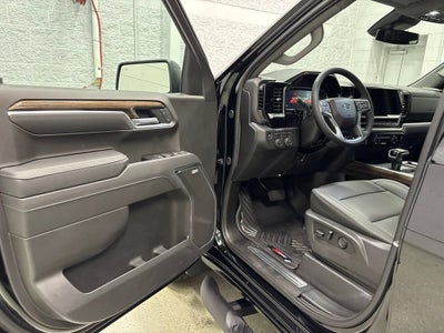 2026 Chevrolet Silverado 1500 RST Crew Cab Short Box 4WD
