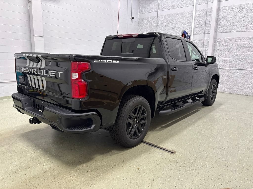 2026 Chevrolet Silverado 1500 RST Crew Cab Short Box 4WD