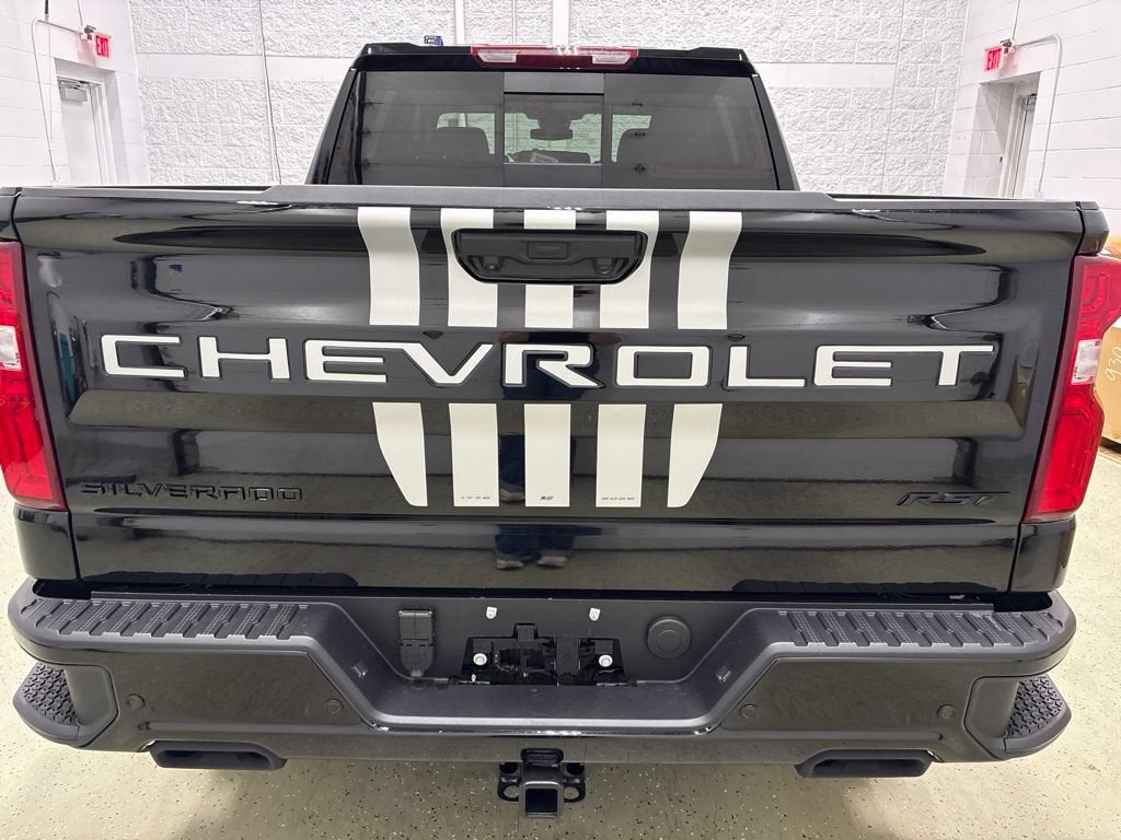 2026 Chevrolet Silverado 1500 RST Crew Cab Short Box 4WD