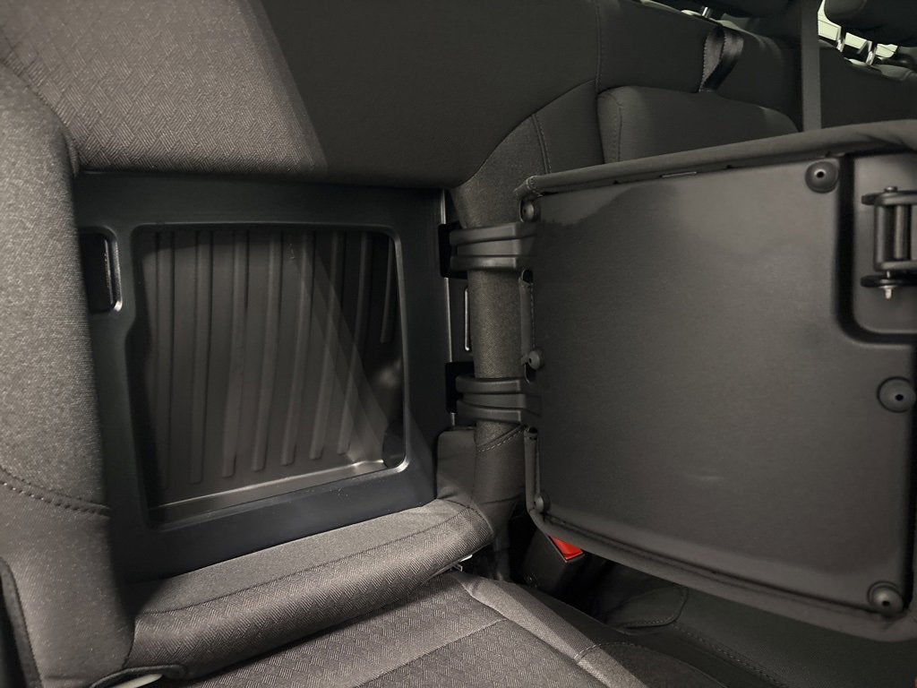 2026 Chevrolet Silverado 1500 RST Crew Cab Short Box 4WD