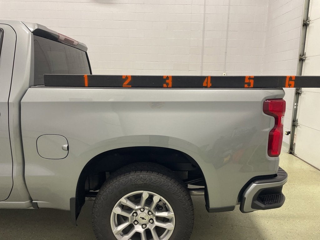 2026 Chevrolet Silverado 1500 RST Crew Cab Short Box 4WD