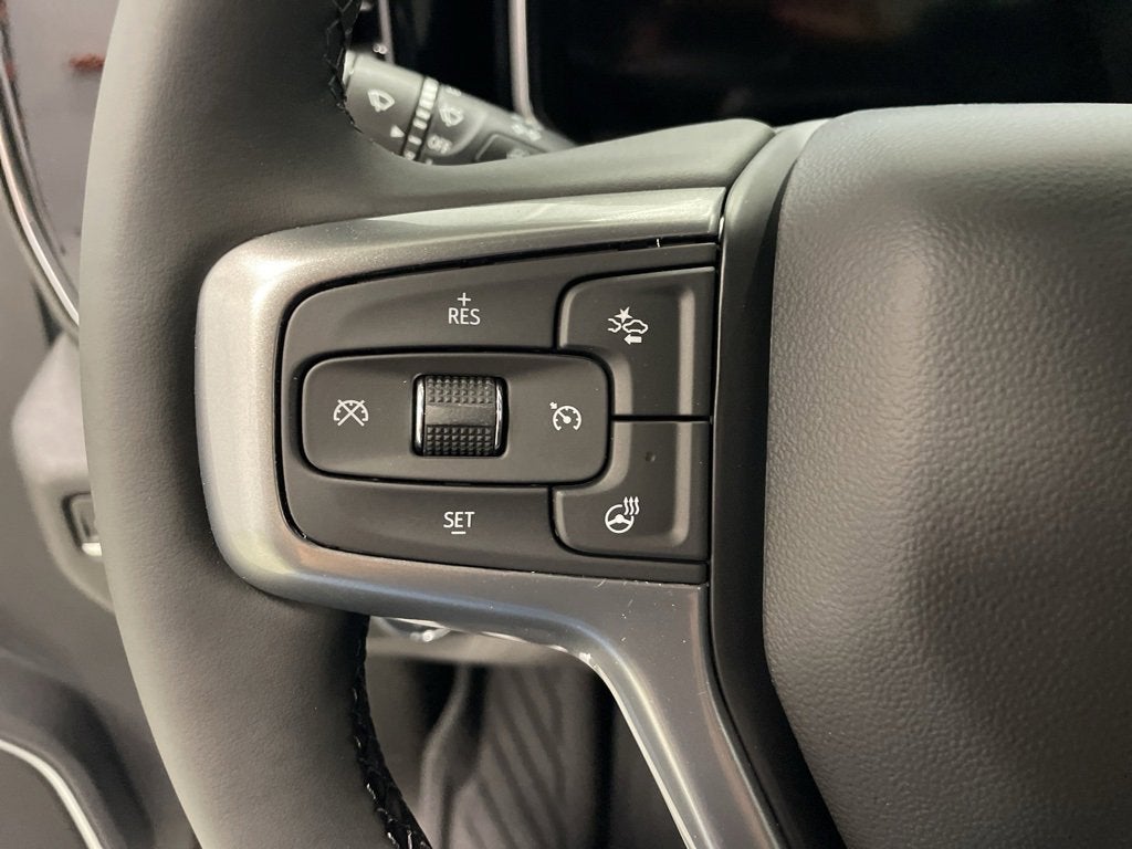 2026 Chevrolet Silverado 1500 RST Crew Cab Short Box 4WD