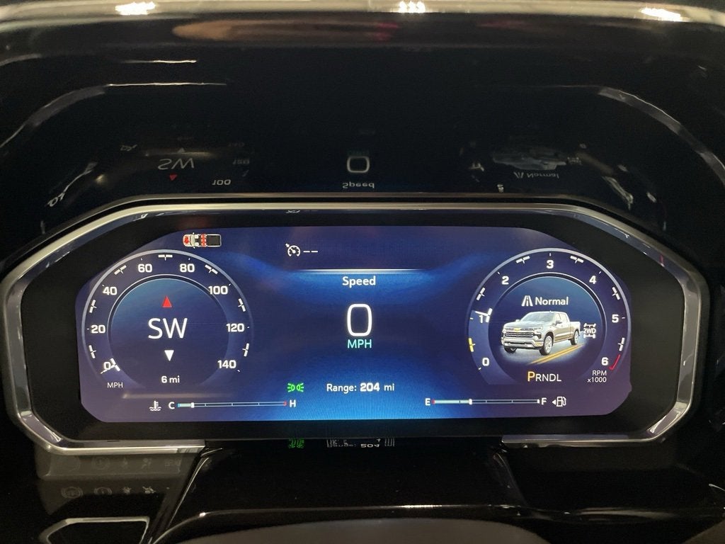 2026 Chevrolet Silverado 1500 RST Crew Cab Short Box 4WD