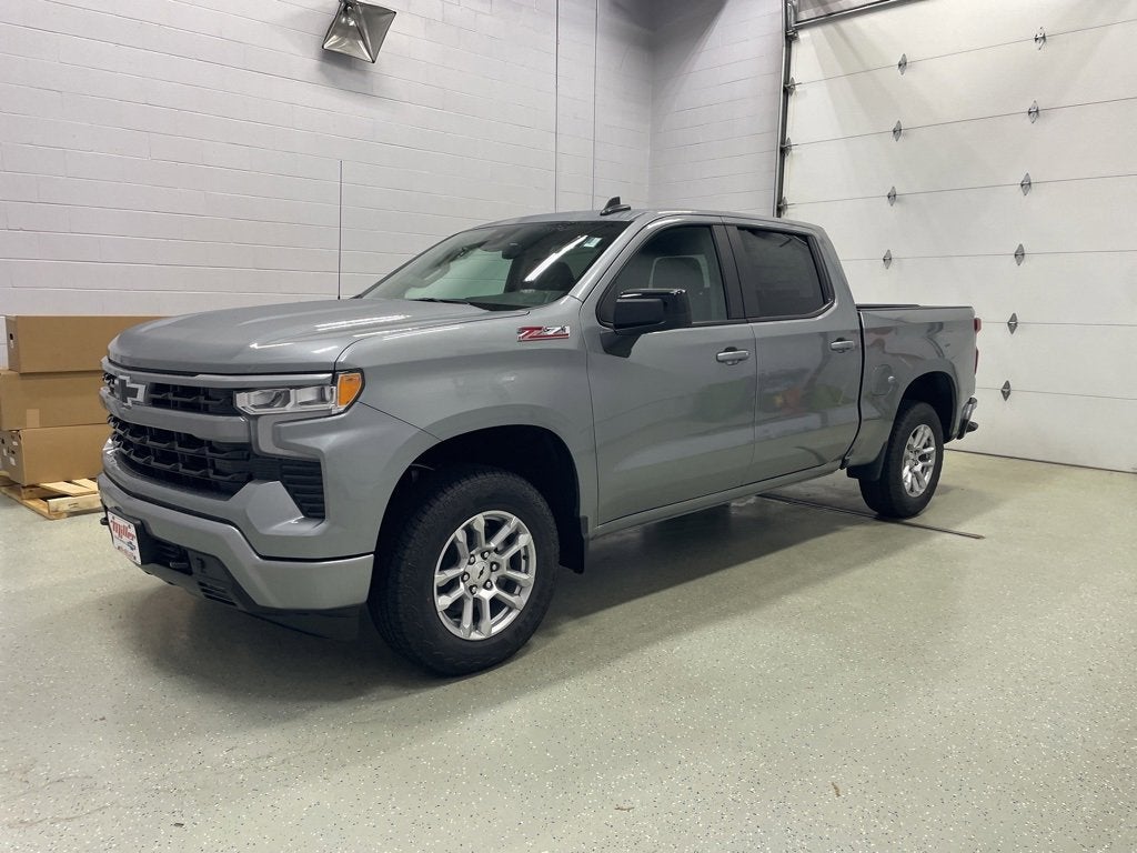 2026 Chevrolet Silverado 1500 RST Crew Cab Short Box 4WD