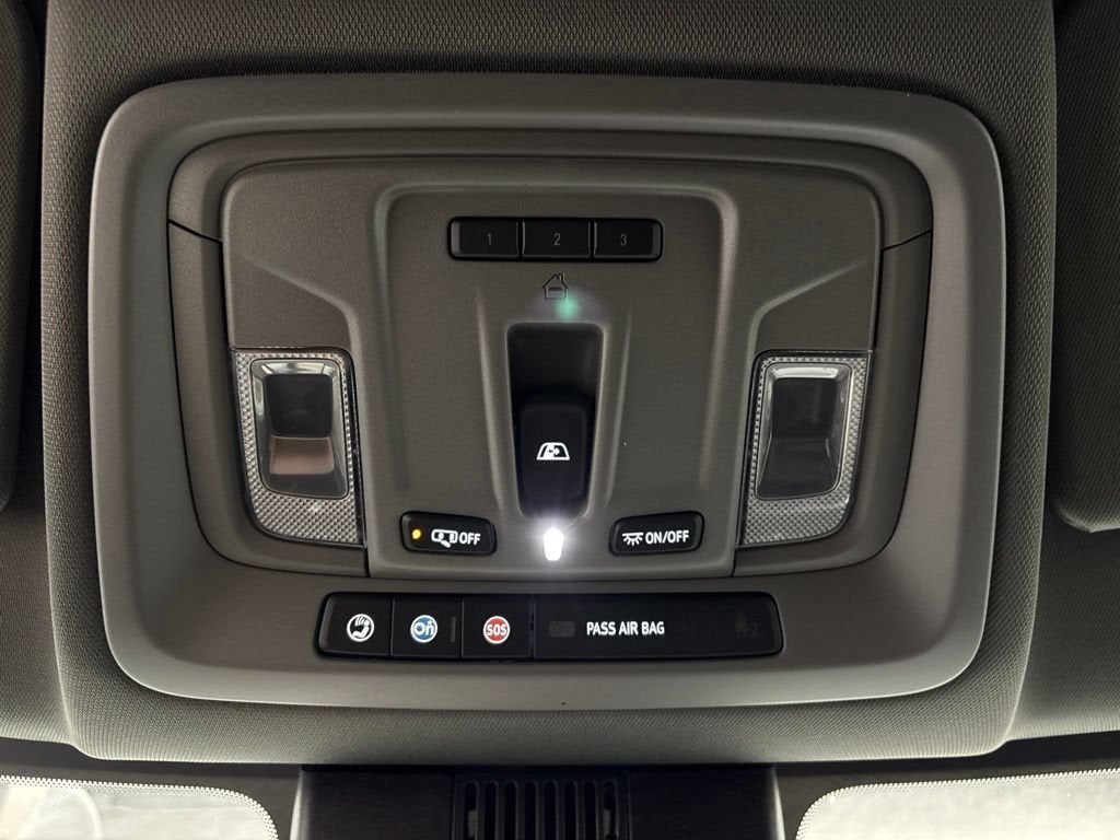 2026 Chevrolet Silverado 1500 RST Crew Cab Short Box 4WD