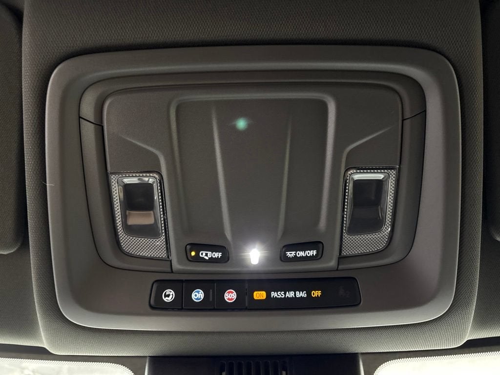 2026 Chevrolet Silverado 1500 RST Crew Cab Short Box 4WD