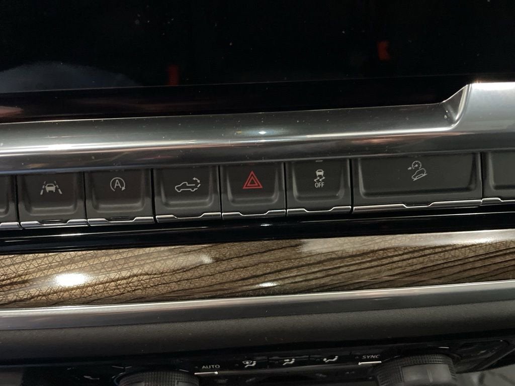 2025 Chevrolet Silverado 1500 RST Crew Cab Short Box 4WD