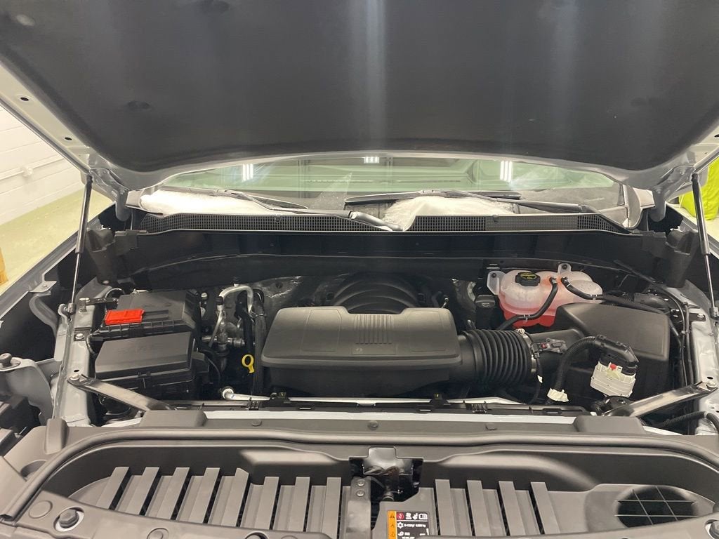 2025 Chevrolet Silverado 1500 RST Crew Cab Short Box 4WD