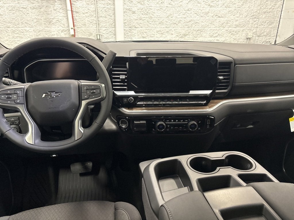 2026 Chevrolet Silverado 1500 RST Crew Cab Short Box 4WD