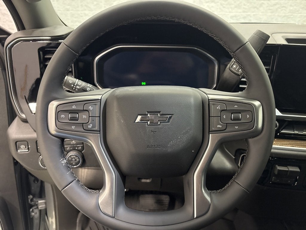 2026 Chevrolet Silverado 1500 RST Crew Cab Short Box 4WD