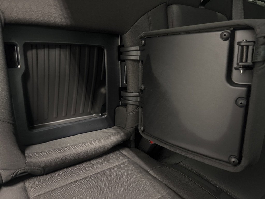 2026 Chevrolet Silverado 1500 RST Crew Cab Short Box 4WD