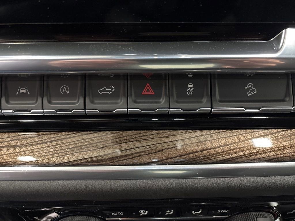 2026 Chevrolet Silverado 1500 RST Crew Cab Short Box 4WD