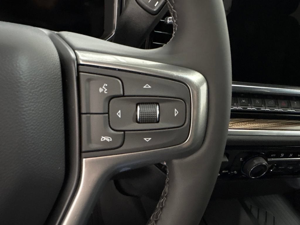 2026 Chevrolet Silverado 1500 RST Crew Cab Short Box 4WD