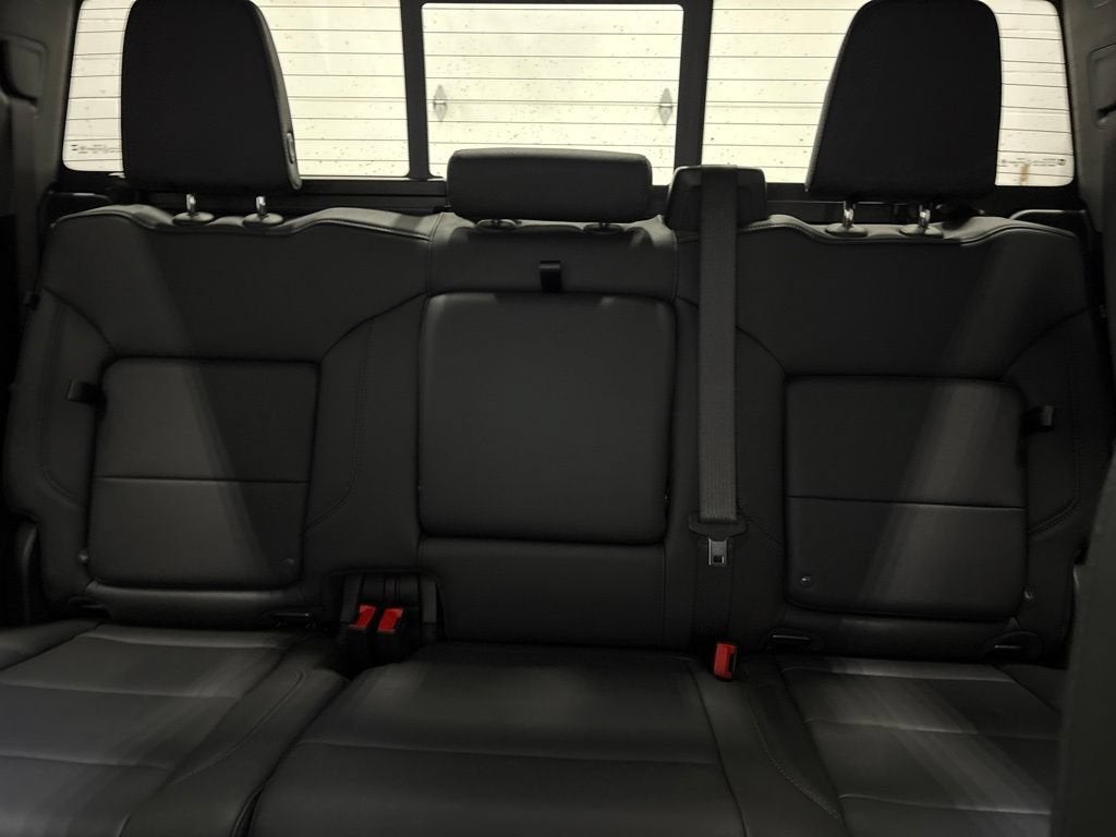 2026 Chevrolet Silverado 1500 RST Crew Cab Short Box 4WD