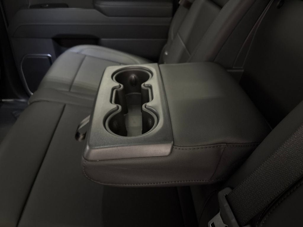 2026 Chevrolet Silverado 1500 RST Crew Cab Short Box 4WD
