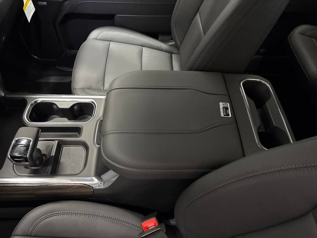 2026 Chevrolet Silverado 1500 RST Crew Cab Short Box 4WD