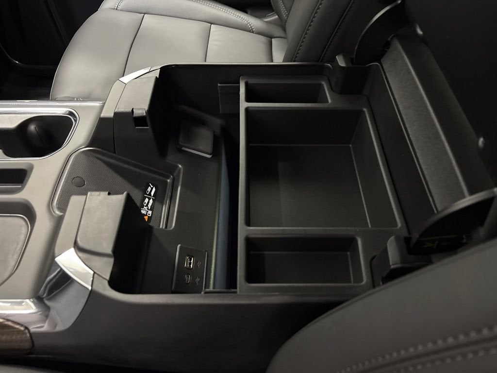 2026 Chevrolet Silverado 1500 RST Crew Cab Short Box 4WD