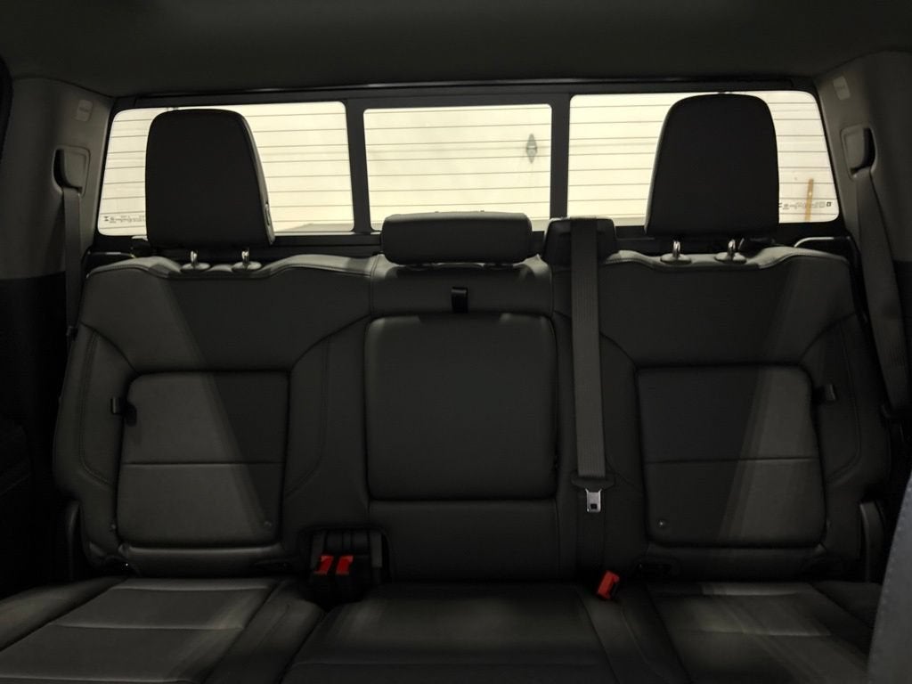 2026 Chevrolet Silverado 1500 RST Crew Cab Short Box 4WD