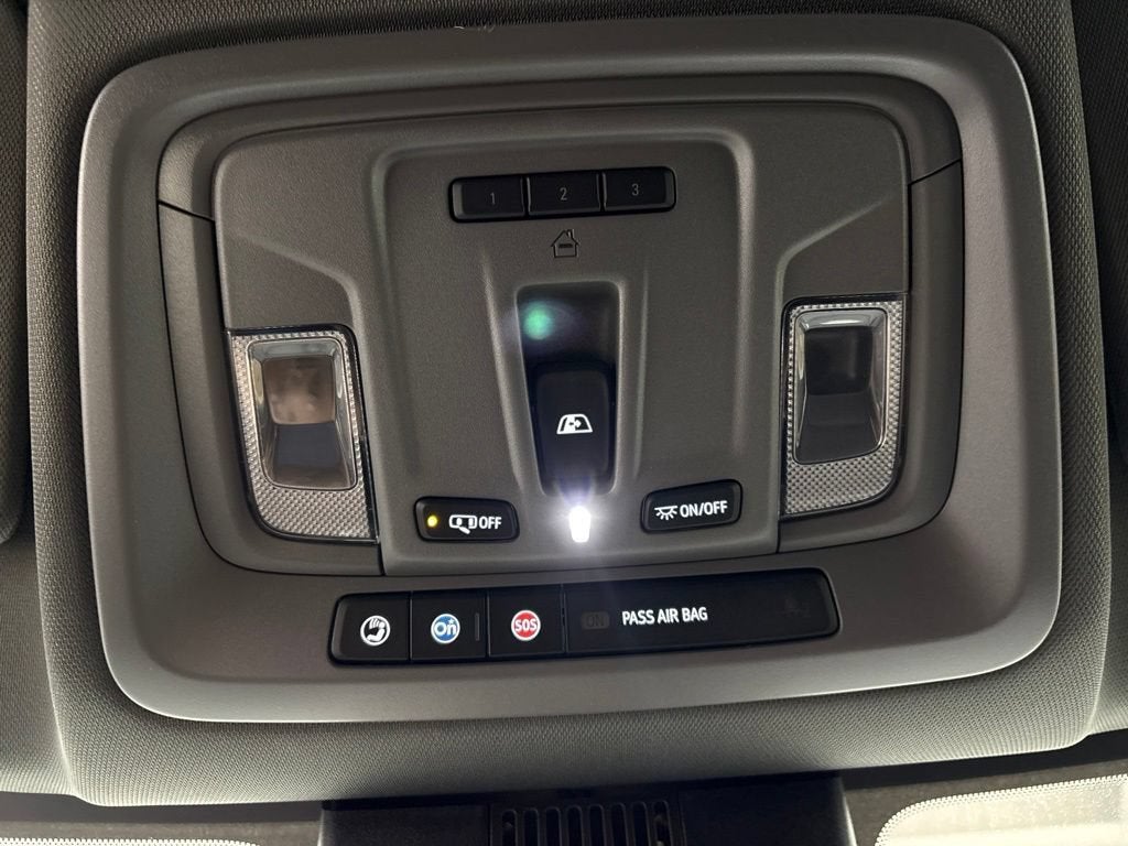 2026 Chevrolet Silverado 1500 RST Crew Cab Short Box 4WD