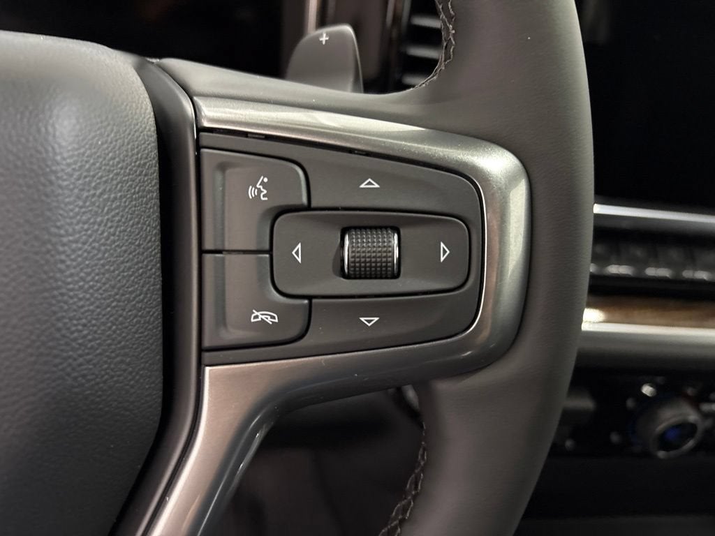 2026 Chevrolet Silverado 1500 RST Crew Cab Short Box 4WD