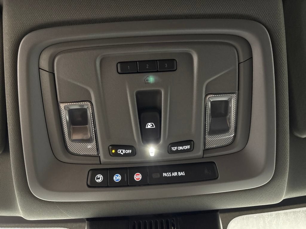 2026 Chevrolet Silverado 1500 RST Crew Cab Short Box 4WD