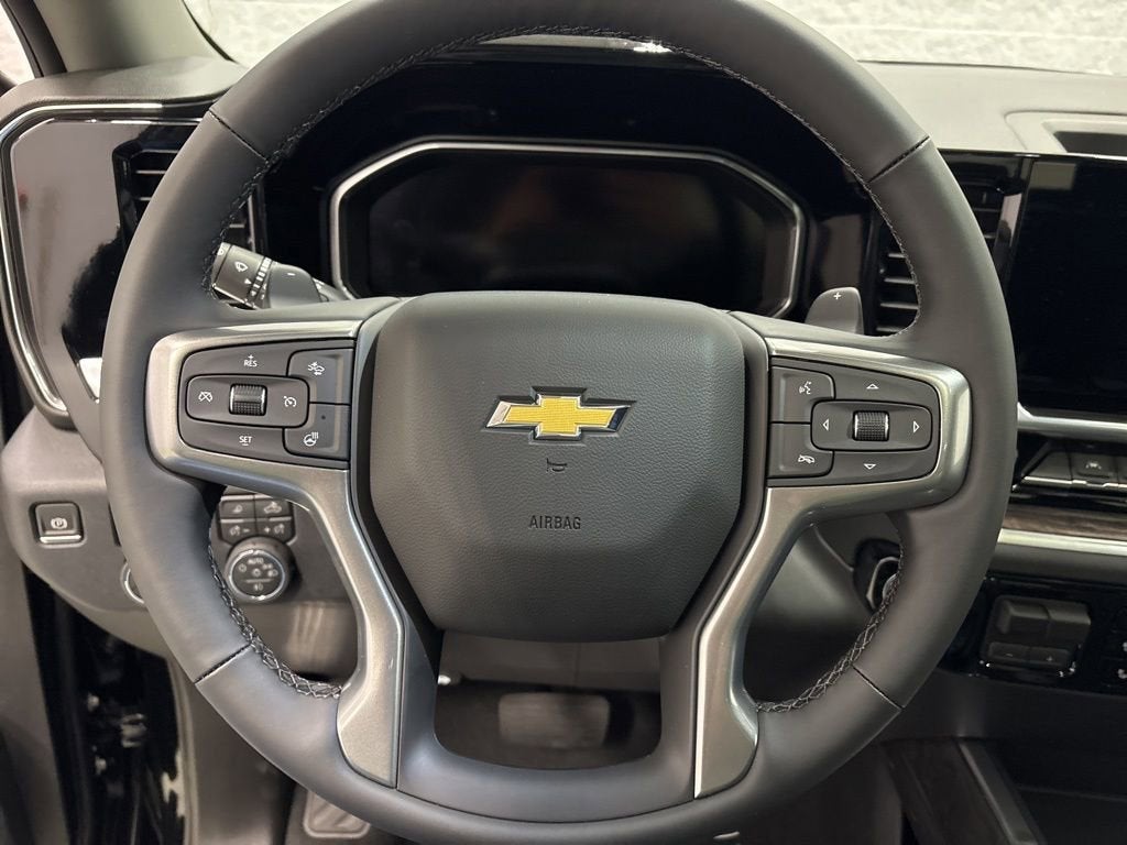 2026 Chevrolet Silverado 1500 LTZ Crew Cab Short Box 4WD