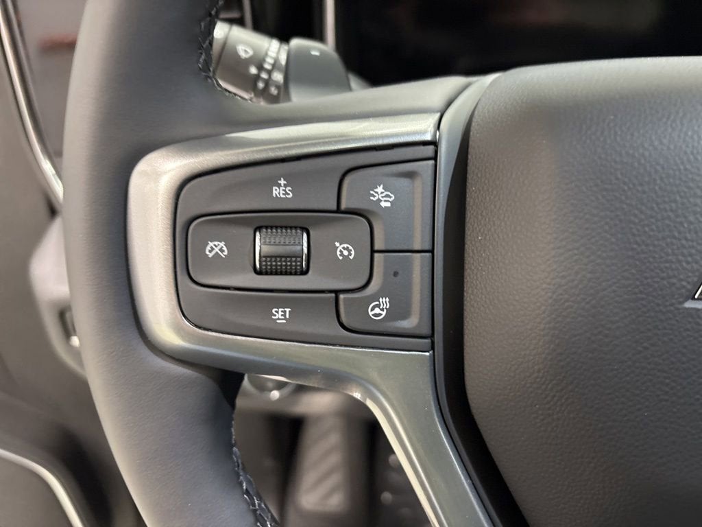 2026 Chevrolet Silverado 1500 LTZ Crew Cab Short Box 4WD
