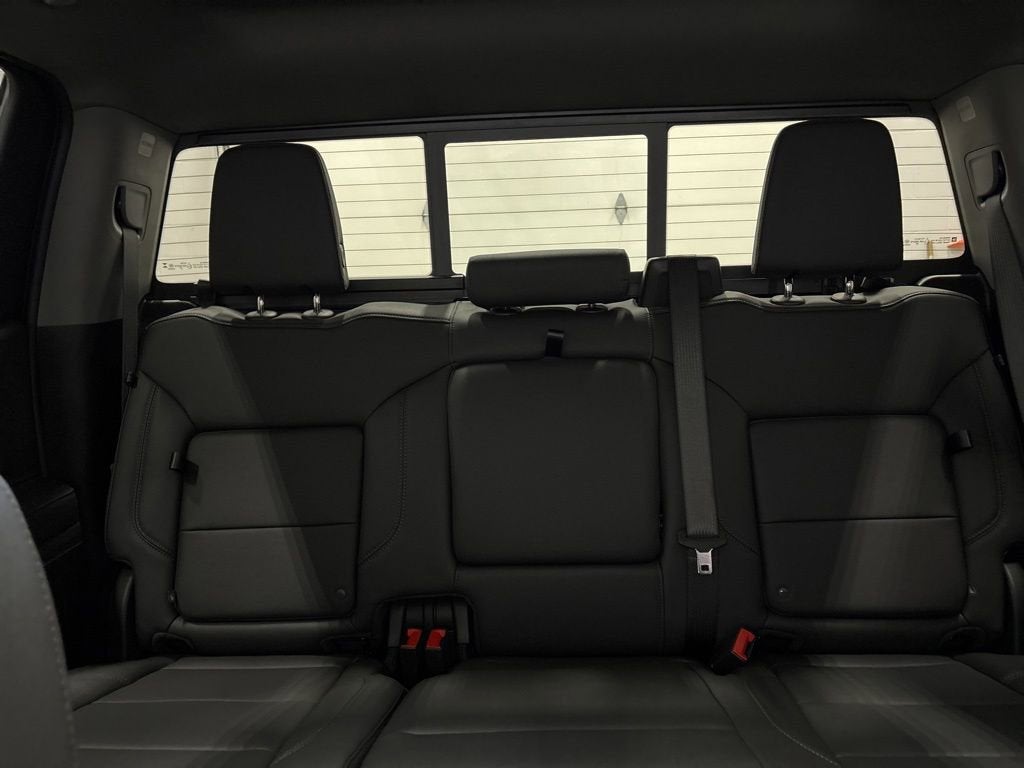 2026 Chevrolet Silverado 1500 LTZ Crew Cab Short Box 4WD