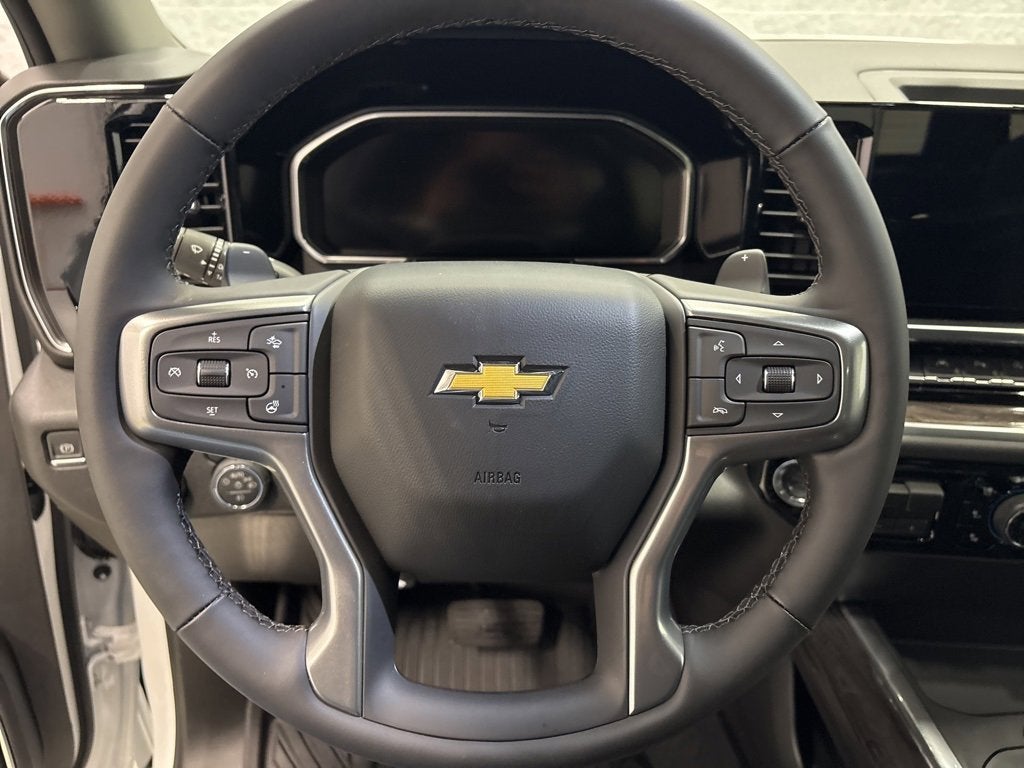 2026 Chevrolet Silverado 1500 LTZ Crew Cab Short Box 4WD